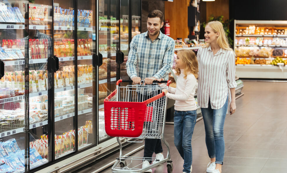 Retail & E-Commerce