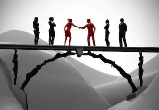 Bridging the Distributor into a Collaborative Demand and Supply Planning Process